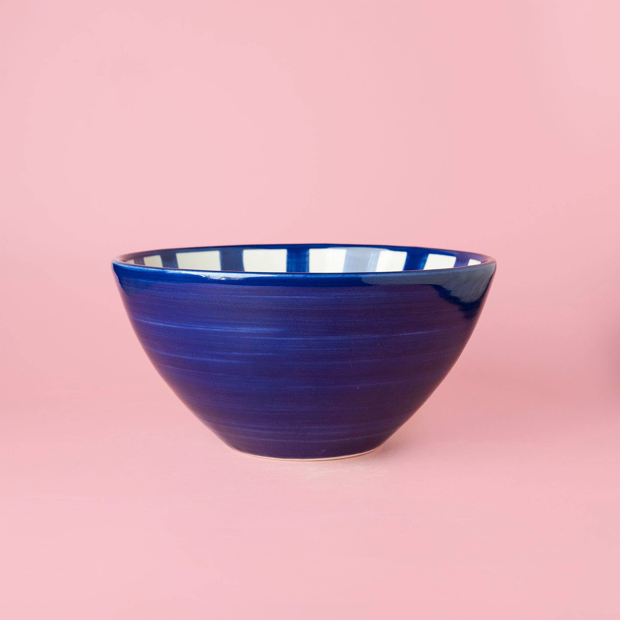 Alfar Tierra Cocida – wholesale Serving bowl – Artisanal Ceramic Serving Bowl – Blue & White / Costa Azul4