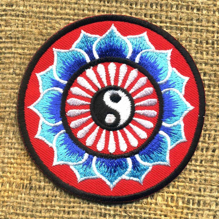 Tribal Trade GmbH - Wholesale Patch - Yin Yang Flower Patch3