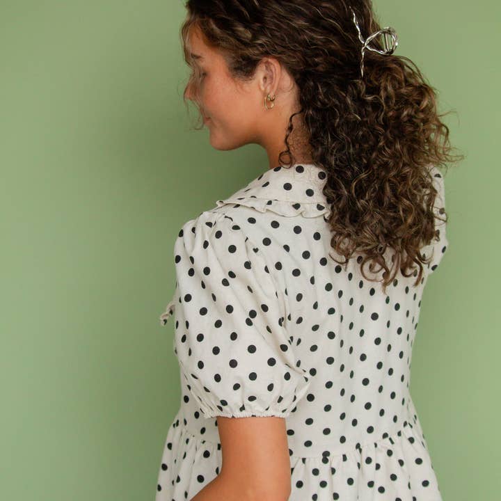 Shop Andi - Wholesale Hair Clip - Women's - Silver Twisted Claw Clip2