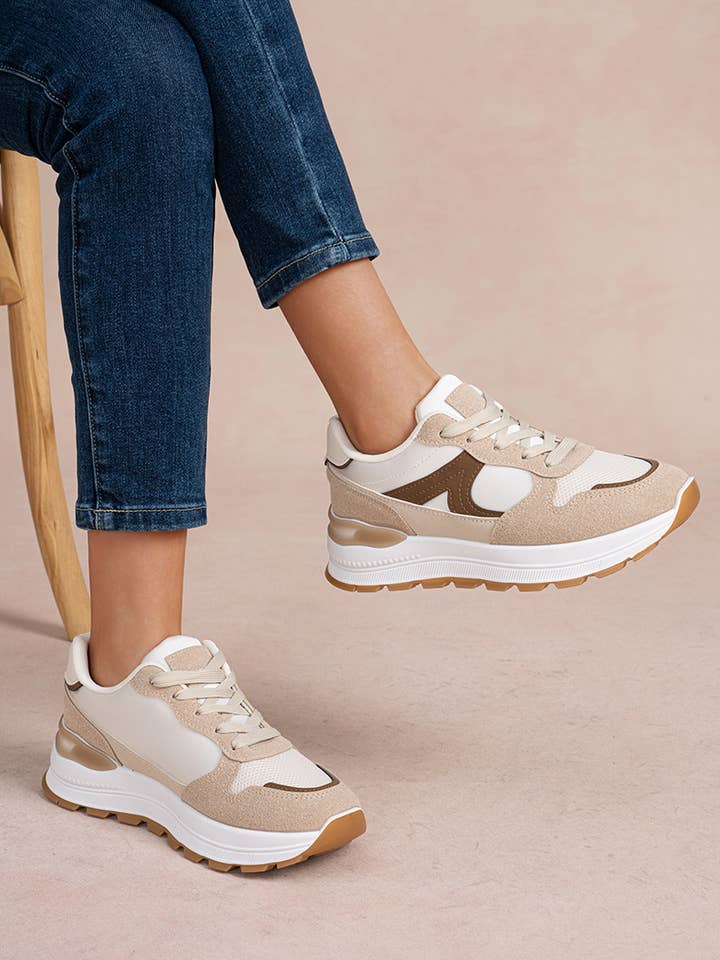 Multimateriaal Sportschoenen met Grafisch Design voor wholesale door LADY GLORY