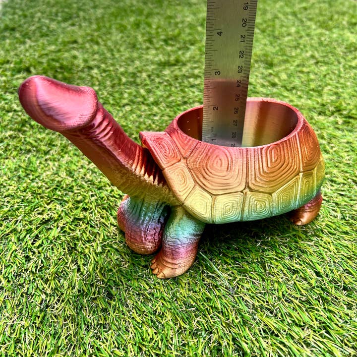 NumanPrints - Venta al por mayor Regalo de broma/detalle - Plantador Turtle Dick con pene de tortuga impreso en 3D Dickasaurus4