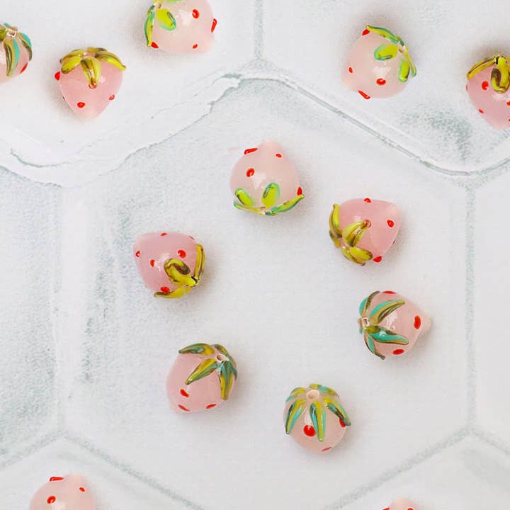 Adamodart - Wholesale Beads - Murano Glass Pink Strawberry Bead, drilled DIY fruit bead