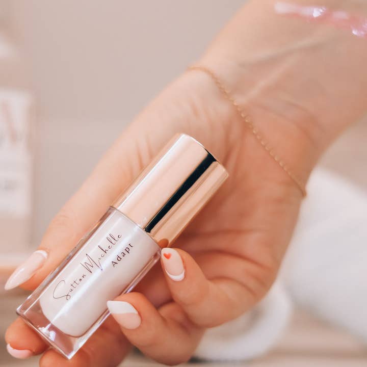 Sutton Michelle Designs - Wholesale Lip Gloss - Adapt, Colour Changing Lip Gloss2