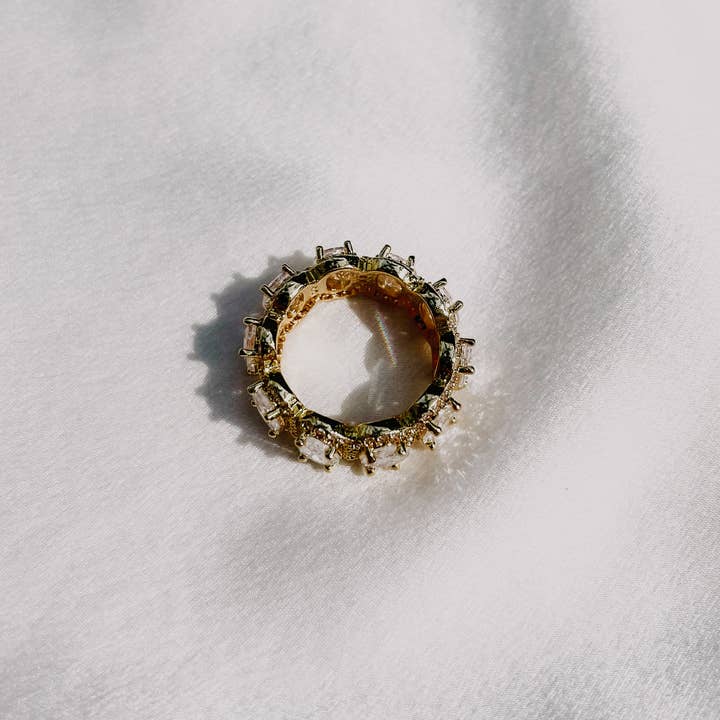 HEYMAEVE – Engroshandel Ring med sten – Arving Ring