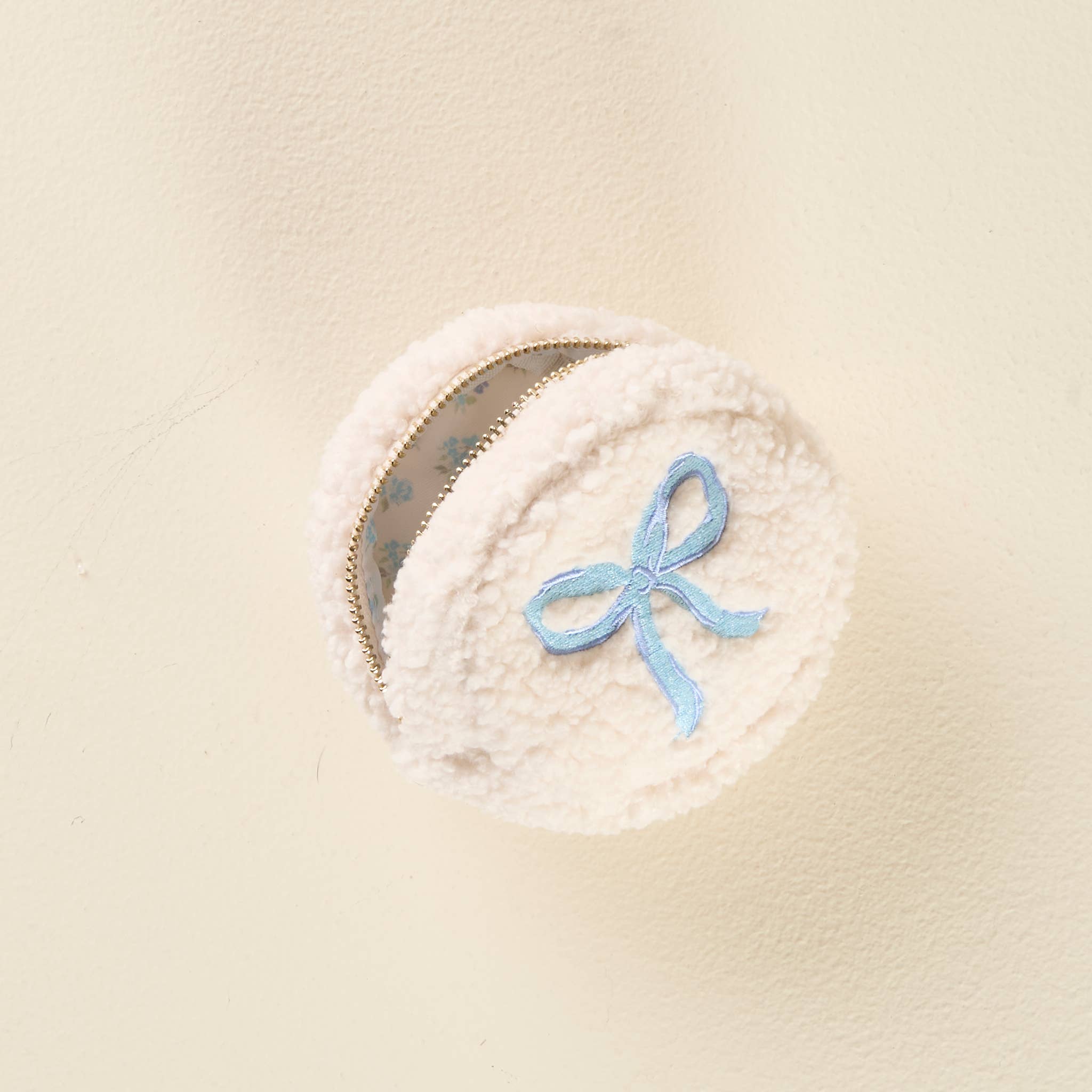 The Darling Effect - Wholesale Makeup/Cosmetic Bag - Teddy Pouch-Circle Bow Blue2