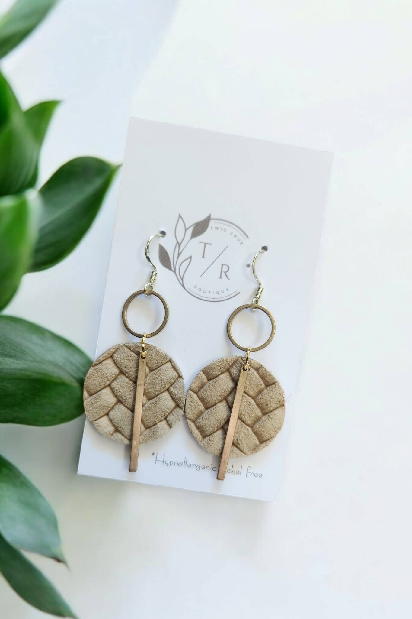 Twig & Rue boutique - Vente Boucles d'oreilles pendantes - Greta |Pendentifs en cuir tressé