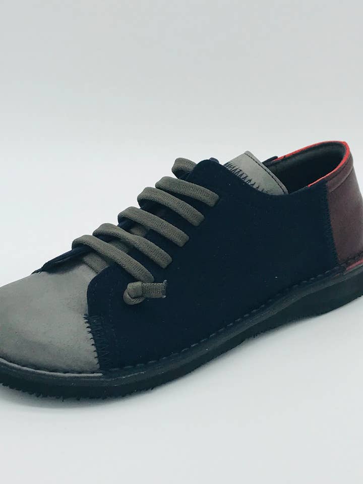 2099 Navy Grey Bordeaux per la vendita all'ingrosso da parte di Caja Vegan