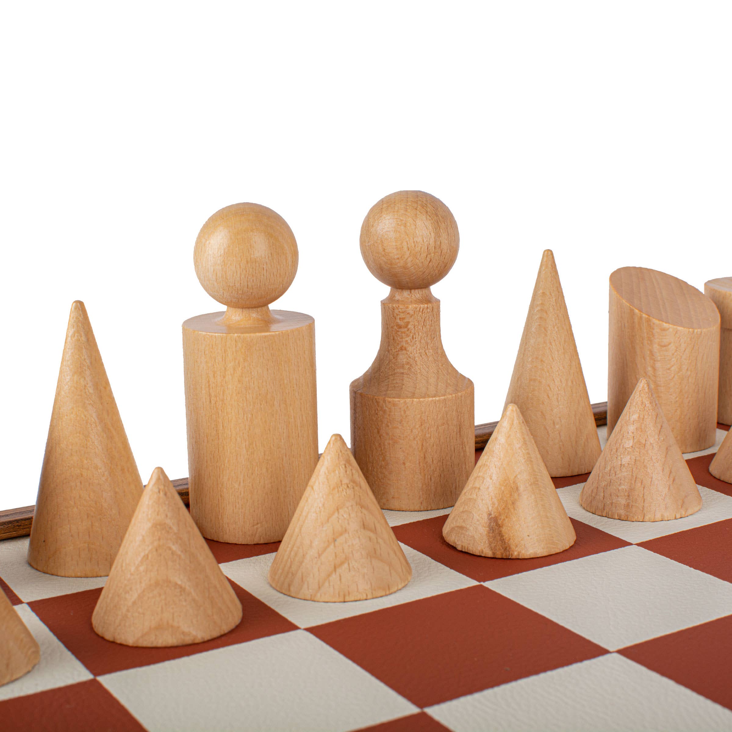 Cardshouse – Großhandel Brettspiele – Bauhaus Schachset mit 40 cm Brett in Terrakotta & Weiß8