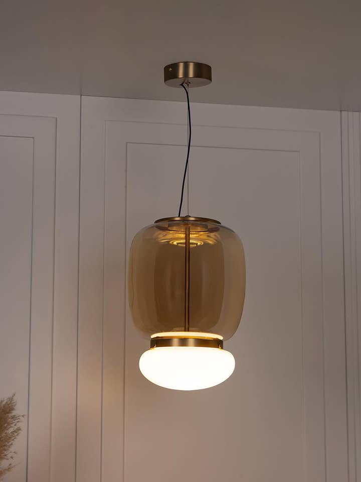 Lampadario a Sospensione Antico in Vetro Bianco e Miele Salvador 40 Cm per la vendita all'ingrosso da parte di HEKA LIGHTING & TRADING LTD