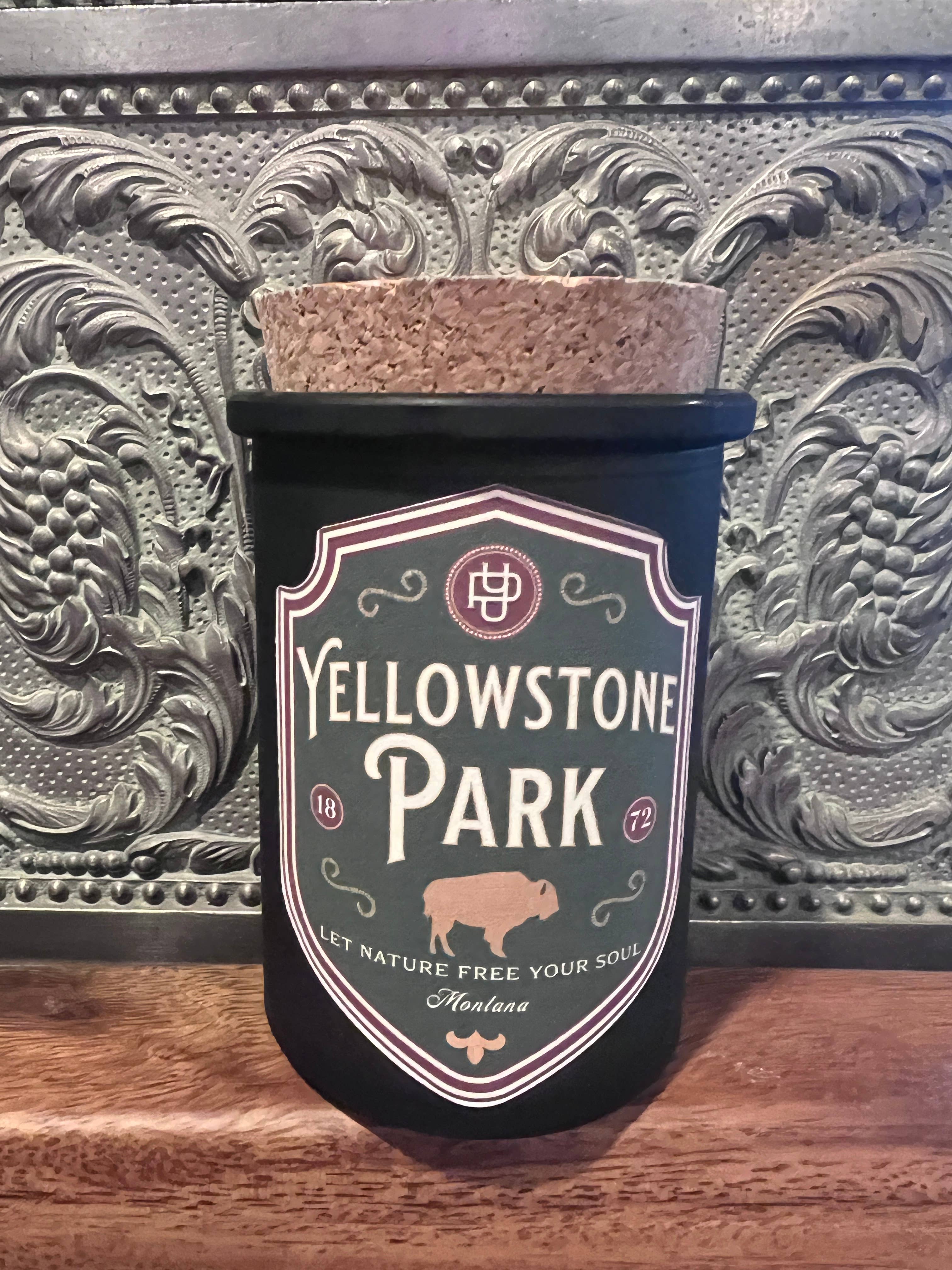 Montana Farmacy - Vendita all'ingrosso Candela in vasetto - Candela Yellowstone National Park con Stemma Montana Wyoming Idaho1