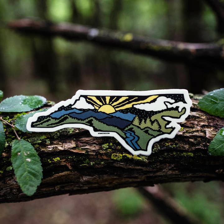 Autocollant Caroline du Nord pour la vente par Atomicchild