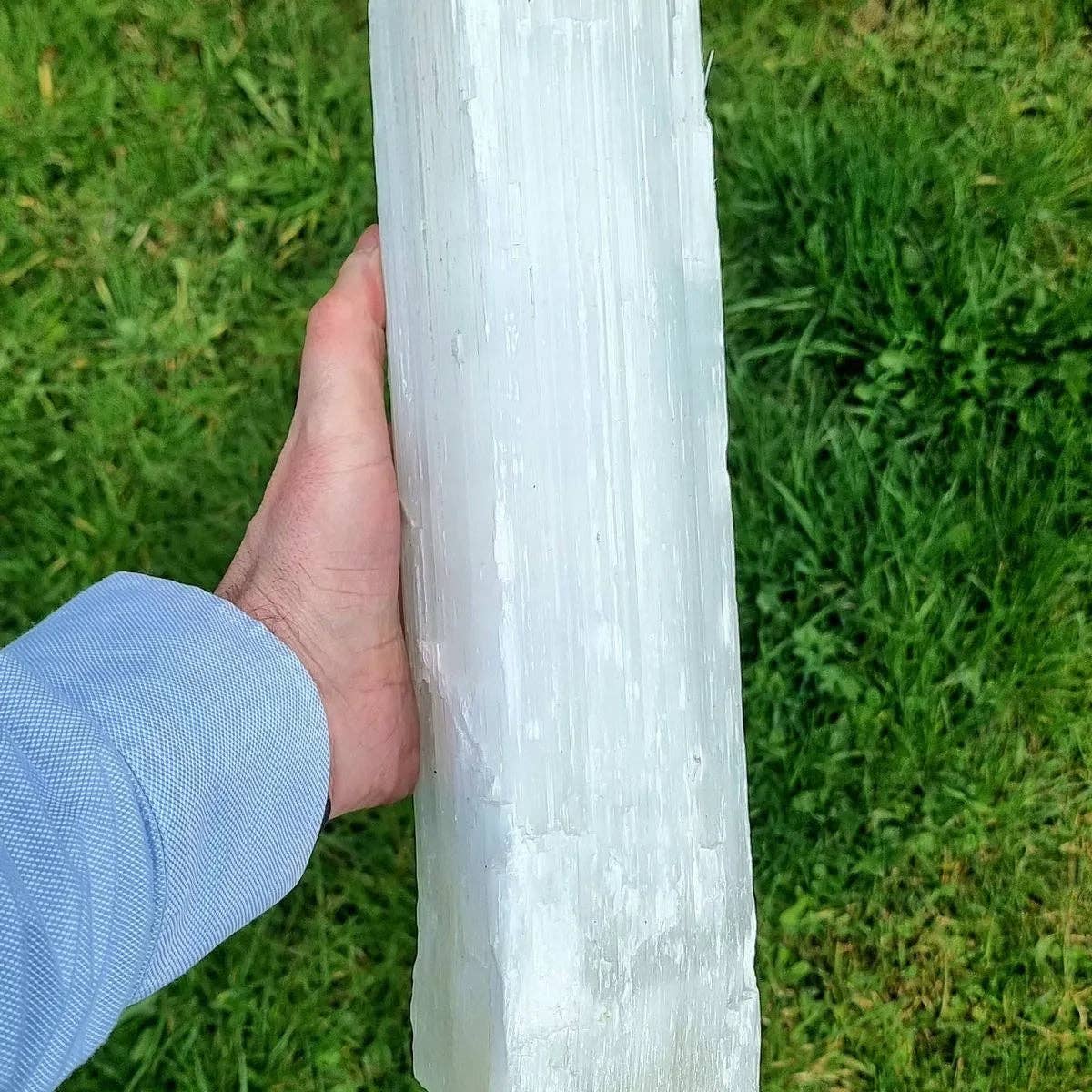 Distinction Crystals - Wholesale Spiritual Stone/Crystal - Extra Large Selenite Raw natural Log - Xl Selenite log2
