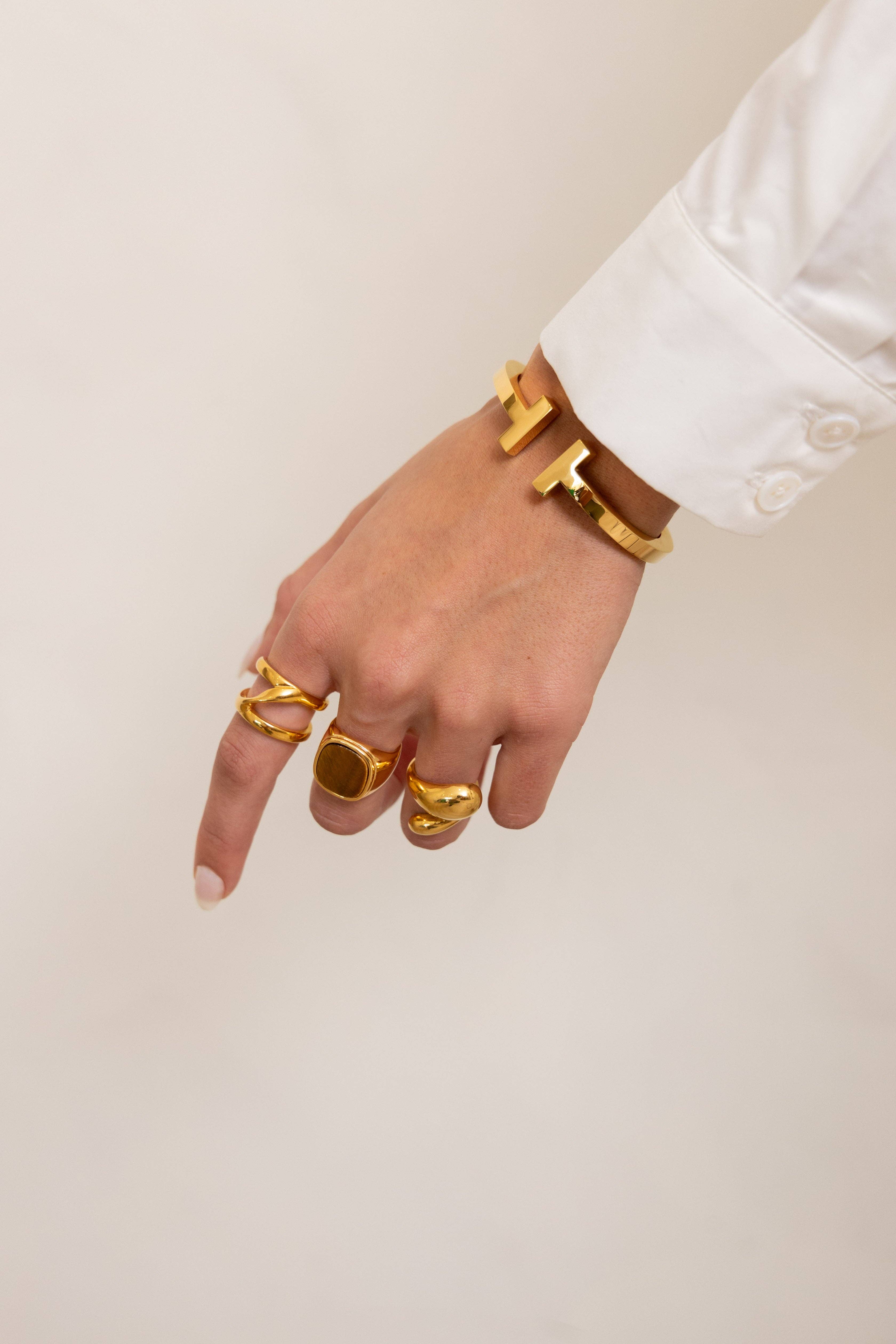 Sahira Jewelry Design - Wholesale Cuff Bracelet - Sadie T Bracelet4