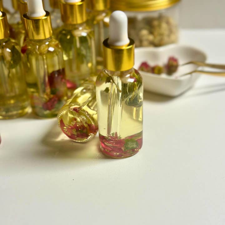 Wow Just Wow Candle Co - Wholesale Bath/body oil - All-Natural Body Oil – Nut Oil Free with 24K Gold Flakes