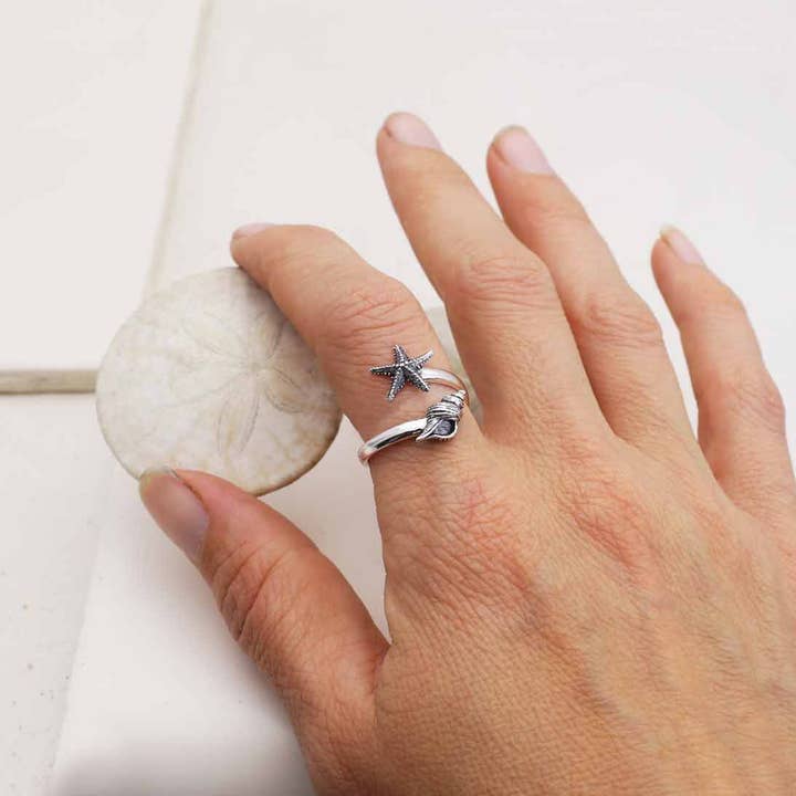 Nina Designs - Wholesale Cocktail/Statement Ring - Sterling Silver Adjustable Starfish and Conch Shell Ring