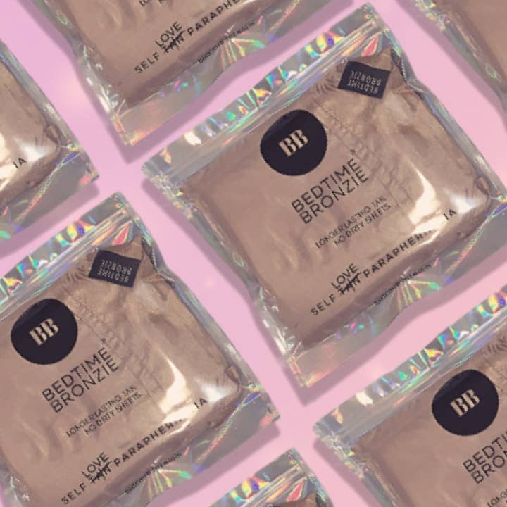 Bedtime Bronzie - Vente Couvre-lit - Bronzie | Protecteur de drap autobronzant Satin de soie végétalien