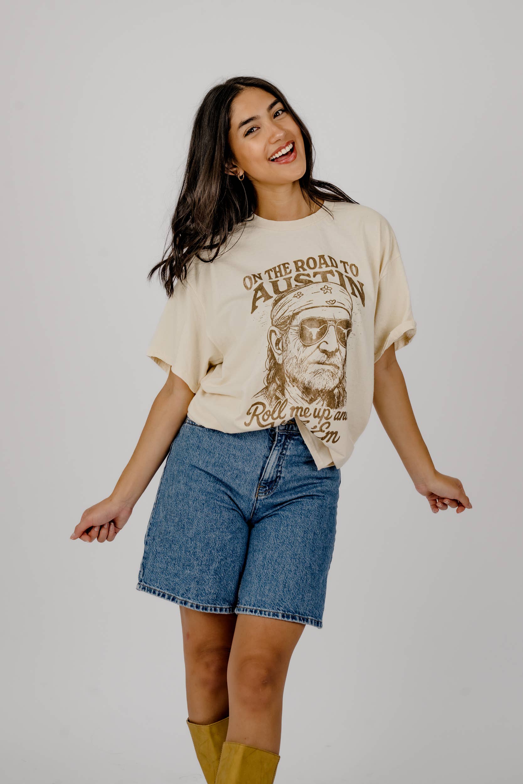 LivyLu - Wholesale Screen Printed T-Shirt - Unisex - Willie Nelson Roll Me Up & Hook Em Horns Thrifted Tee 6