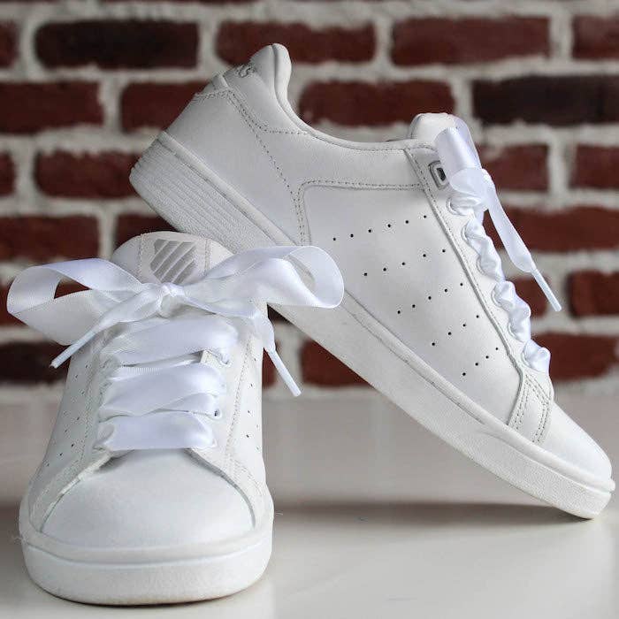 furiouslaces – Großhandel Schnürsenkel – Unisex – Weiße Schnürsenkel aus Satinband3