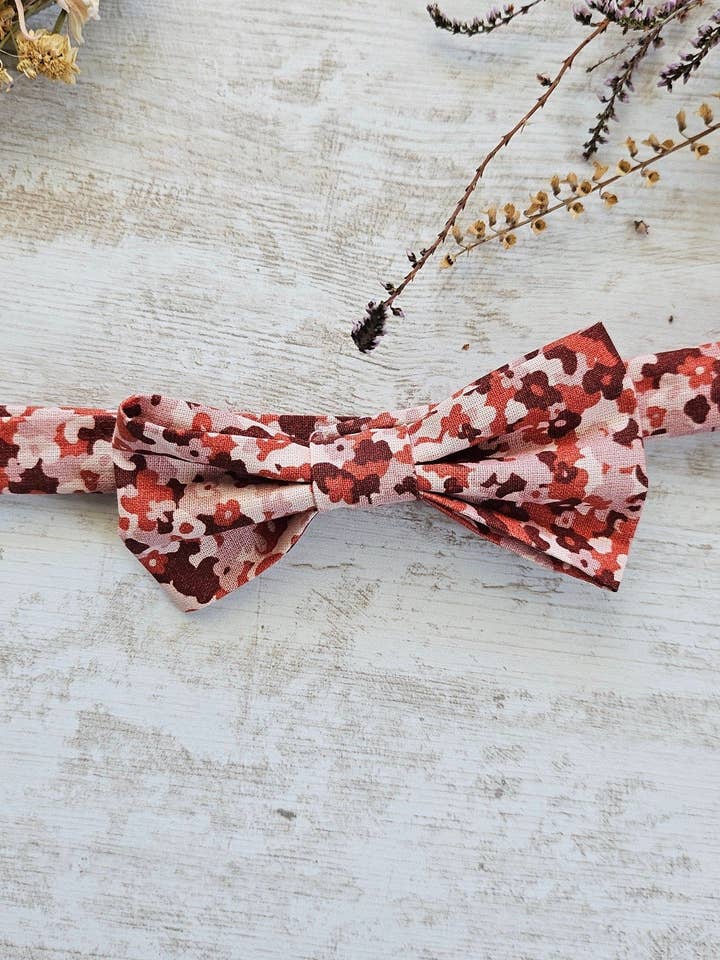 Gravata borboleta rosa Liberty por atacado de Atelier Tatice