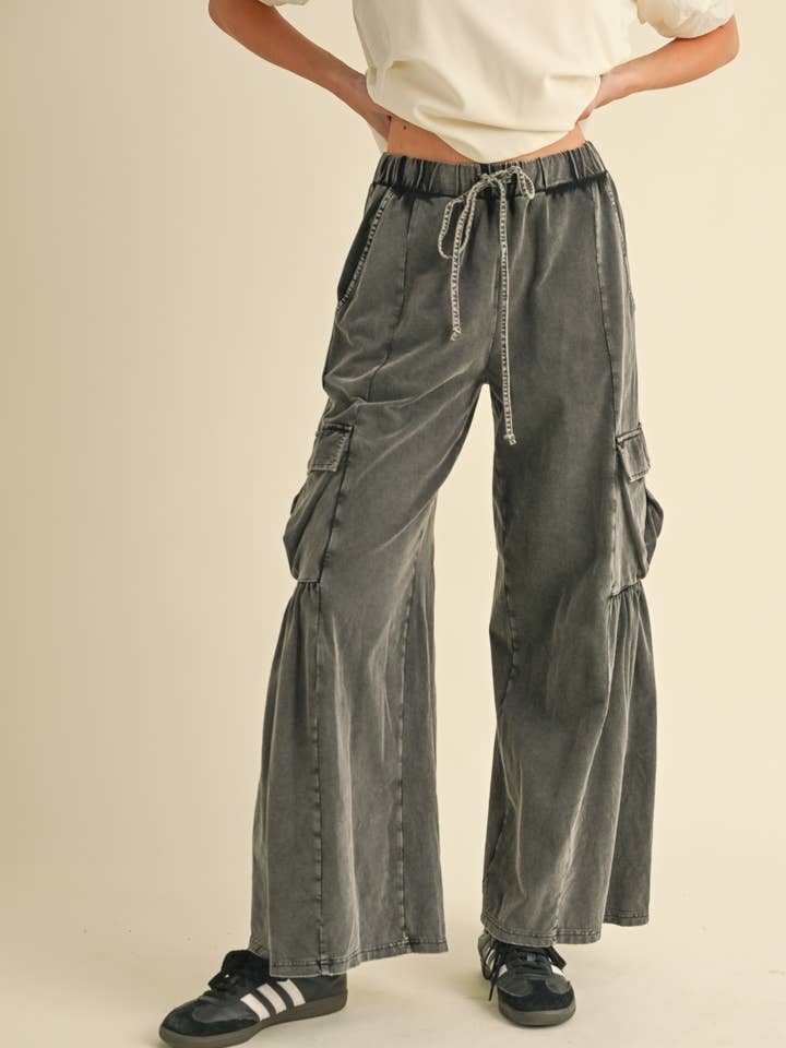 Effortless beige cargobukser i fuld størrelse for engroshandel hos Heyson