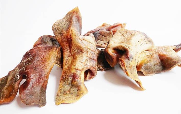 Cernunos - Wholesale Pet Treats - Dog - Ox snouts for dogs0