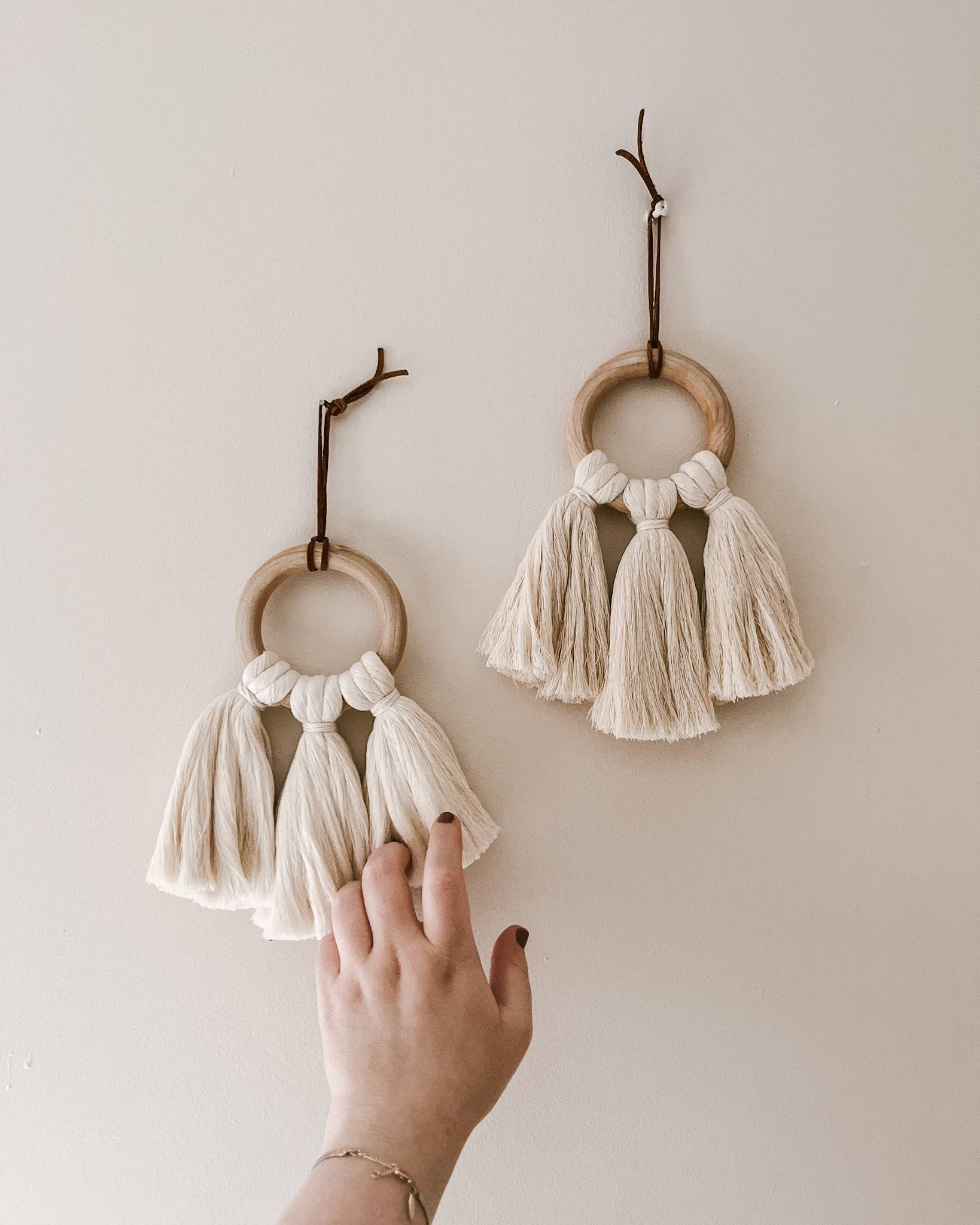 Herbert Eudora - Wholesale Door Hanger - RYLEE door knob hanger0