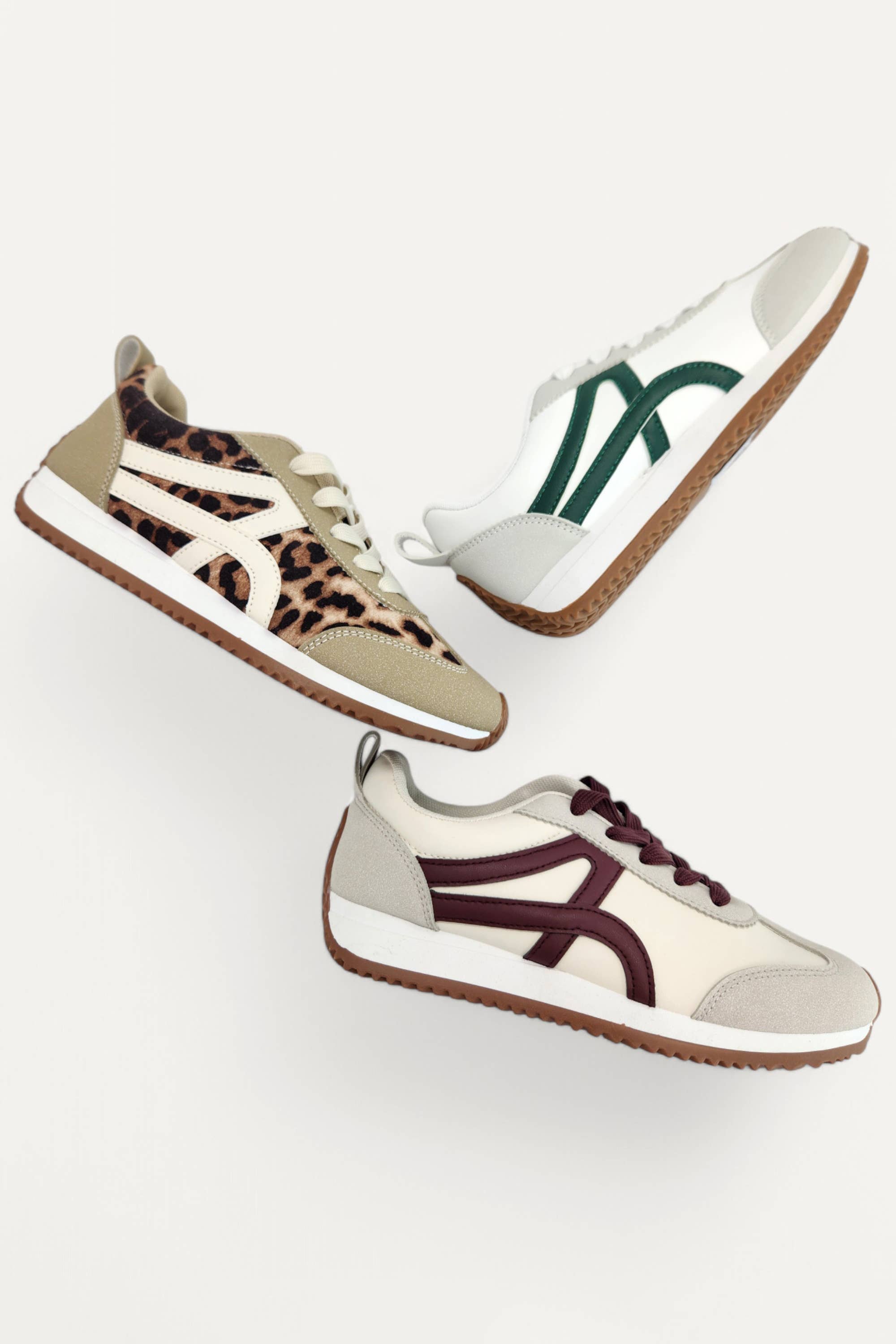 CCOCCI – wholesale Lifestyle trainers – Women′s – ANKI-1 SWOOSH LINE DESIGN GUM SOLE SNEAKERS4