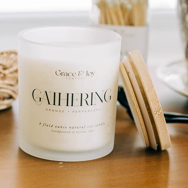 Bougie Gathering | 8 onces pour la vente par Grace and Joy Company