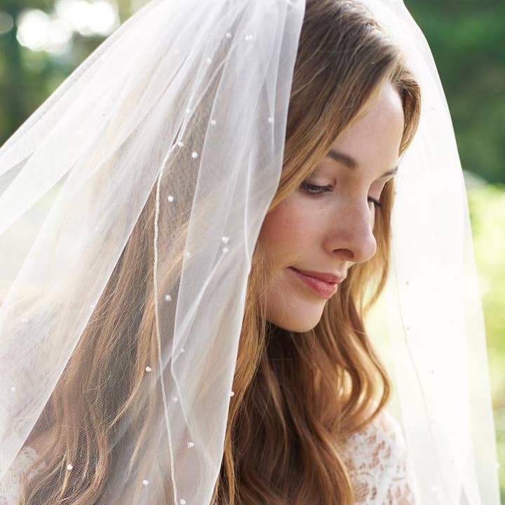 Dareth Colburn Designs - Wholesale Veil - Women's - Scattered Pearl with Pencil Edge Veil