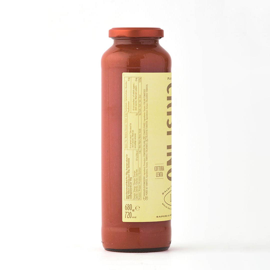 Famiglia Crispino - Wholesale Pasta Sauce - SAUCE FOR CLASSIC LOVERS-680g - NO ADDED SALT- SLOW COOKED2