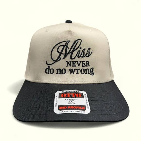 Morgan Wallen, Miss ne fait jamais rien de mal casquette de camionneur pour la vente par 2People Society