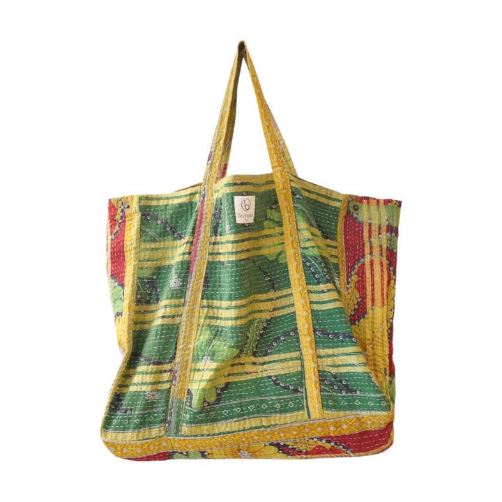 Kantha tas N°10 voor wholesale door Claire Beaugrand