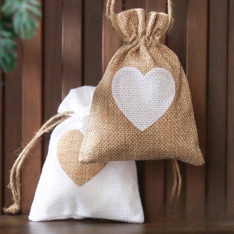 ShieldChic - Wholesale Gift bag - Cotton Linen Drawstring Gift Bag With Heart Print2