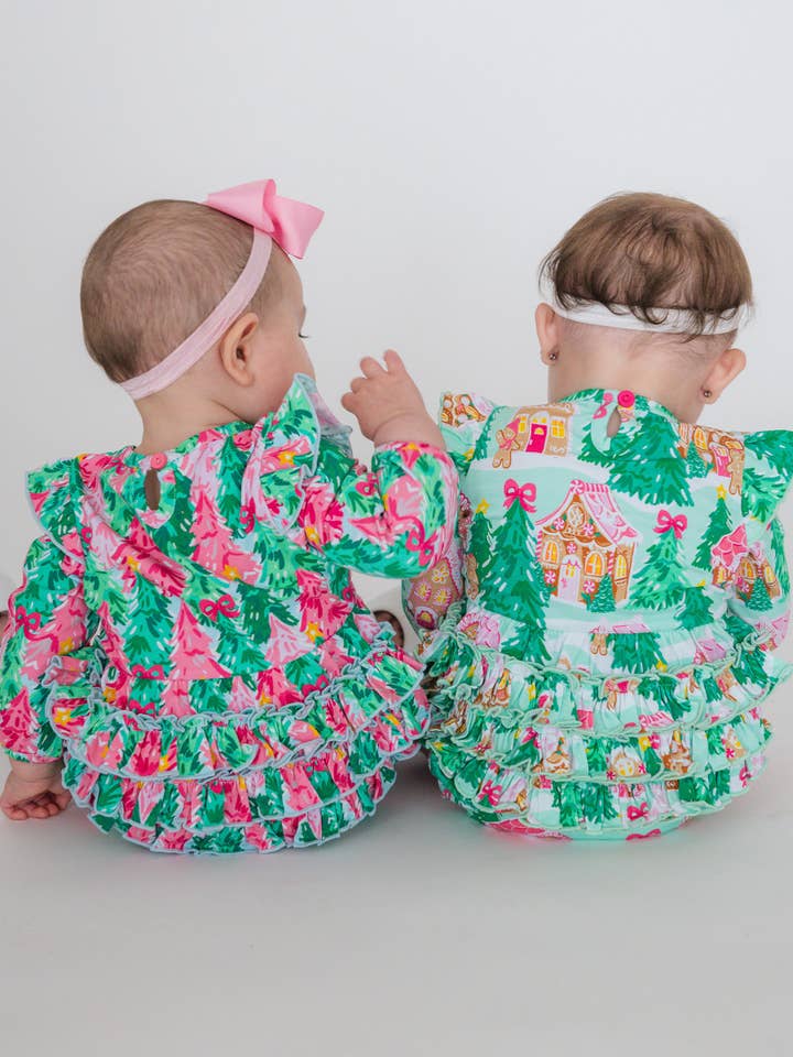 Green Baby Girls Pink Jolly Gingerbread Knit Long Sleeve Flutter Bubble Romper
for wholesale on Faire2