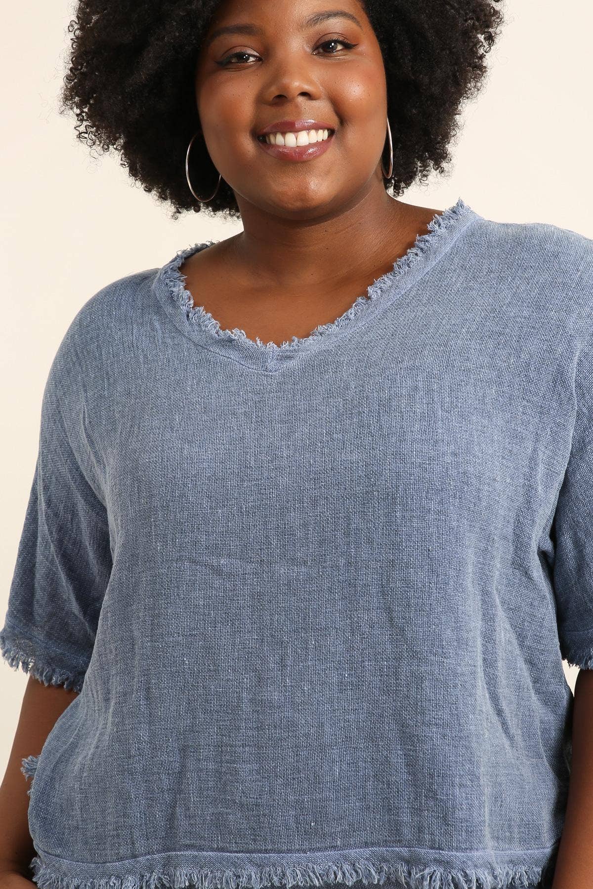 Lea & Luc - Grandes Tailles – Engroshandel Tunika - Dame – Tunica i linned i plus-size med løs og flydende pasform1