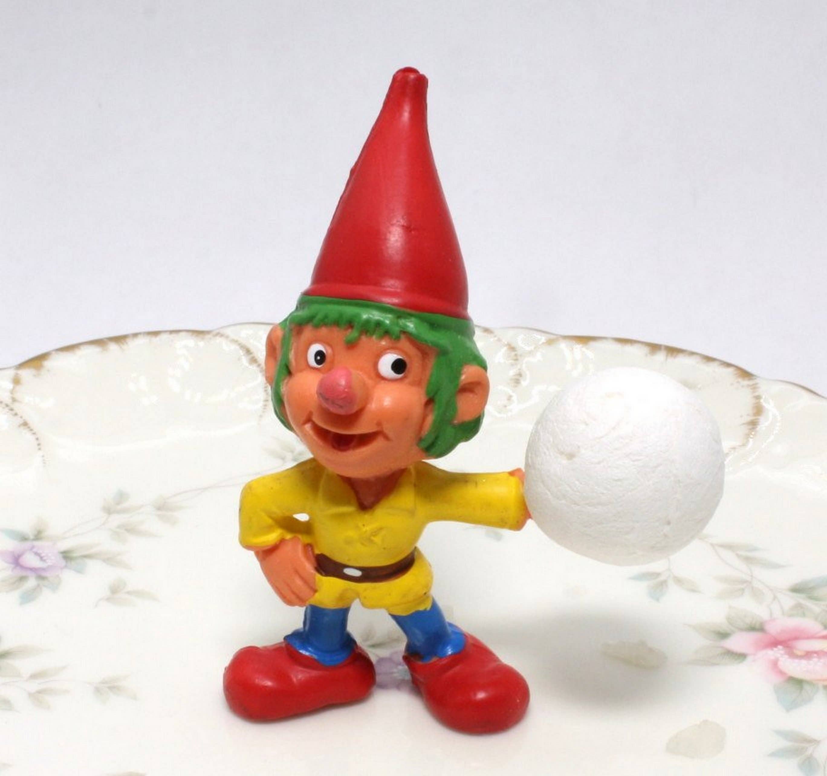 White Balls - 3/4" 18mm - Spun Cotton - Set of 10 for wholesale on Faire3