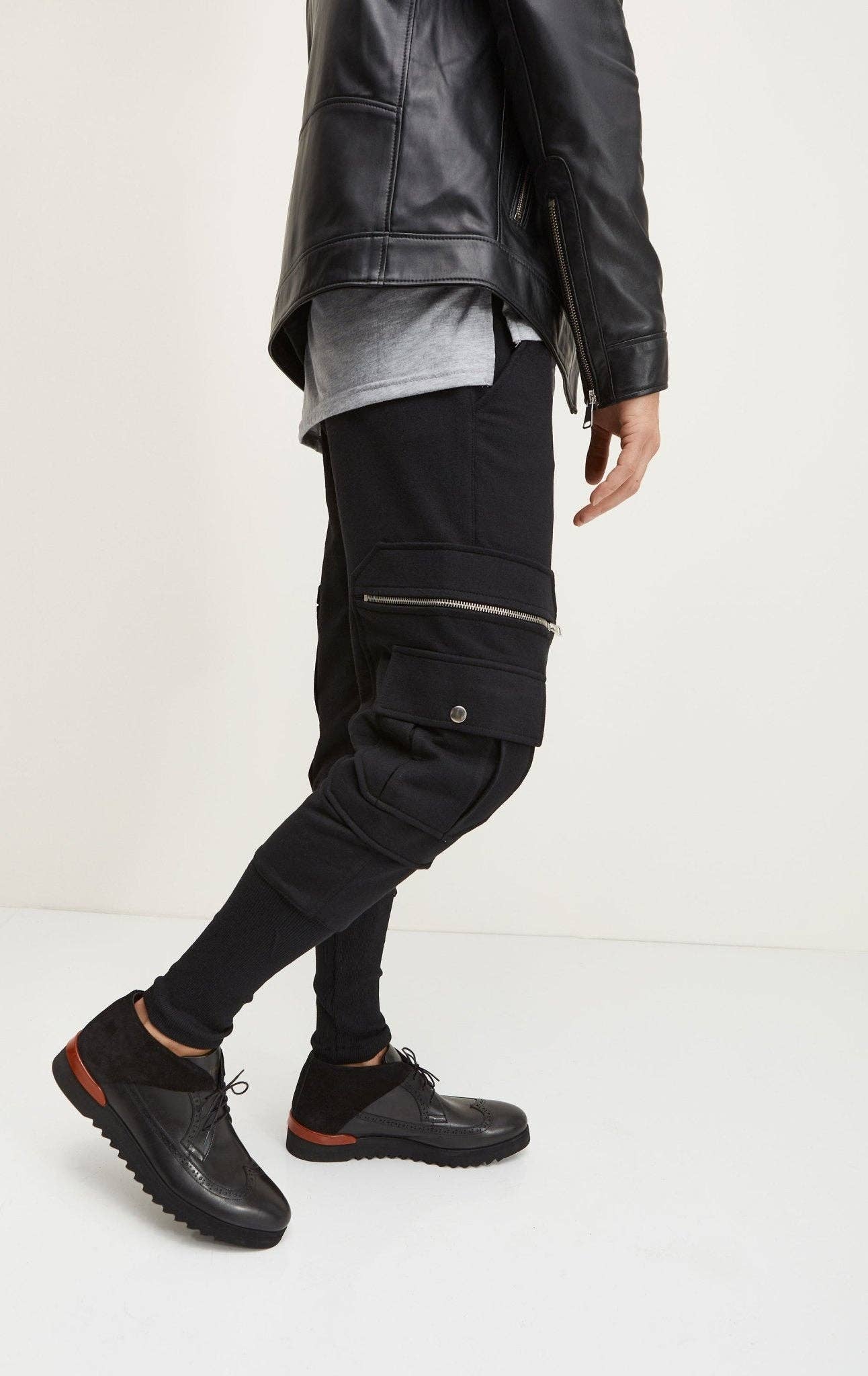 Men's Destination Jogger - Black for wholesale on Faire2