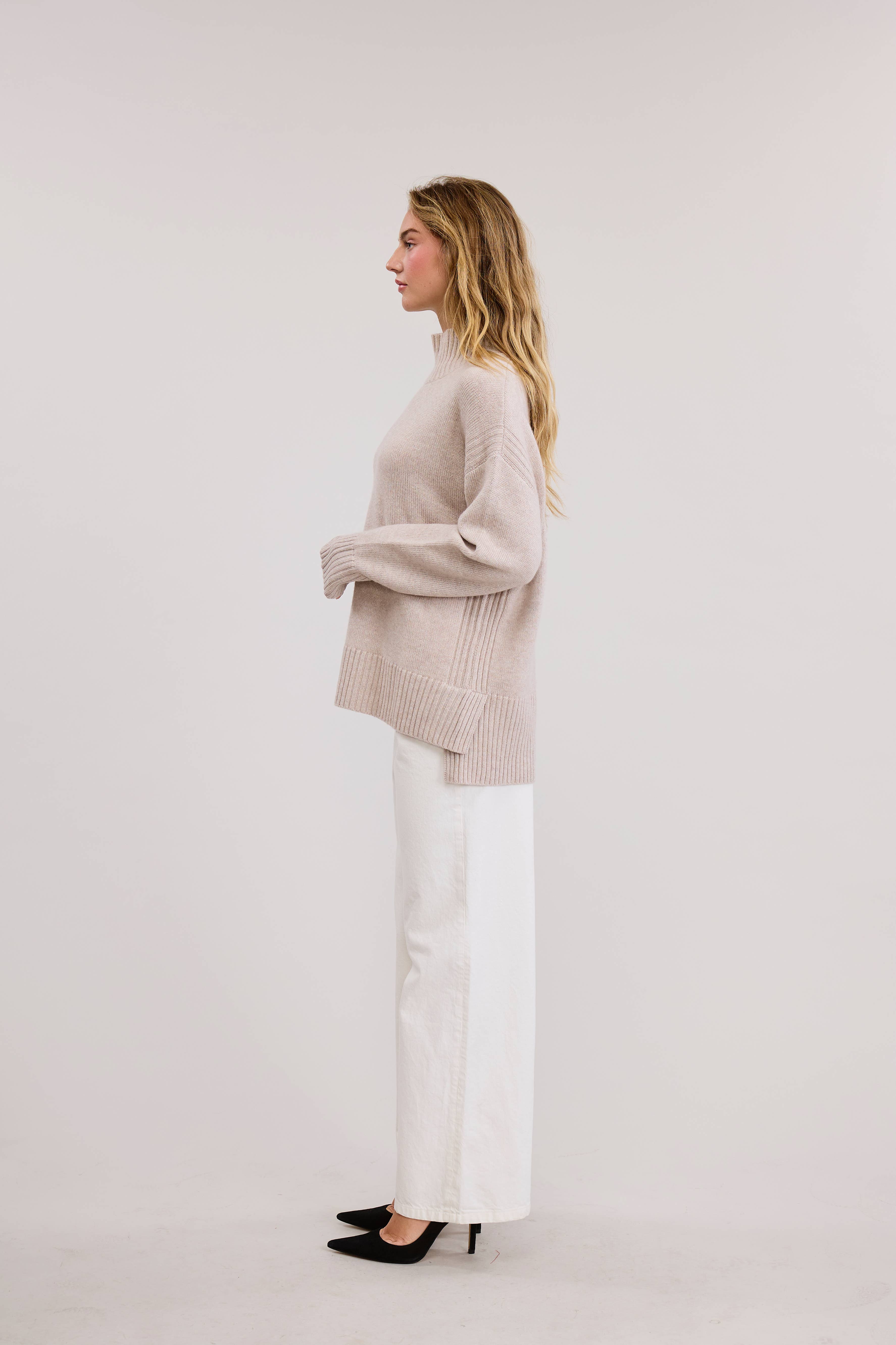 FLAT WHITE - Wholesale Knit Sweater - Women's - Caserta Cashmere Sweater Pullover  2