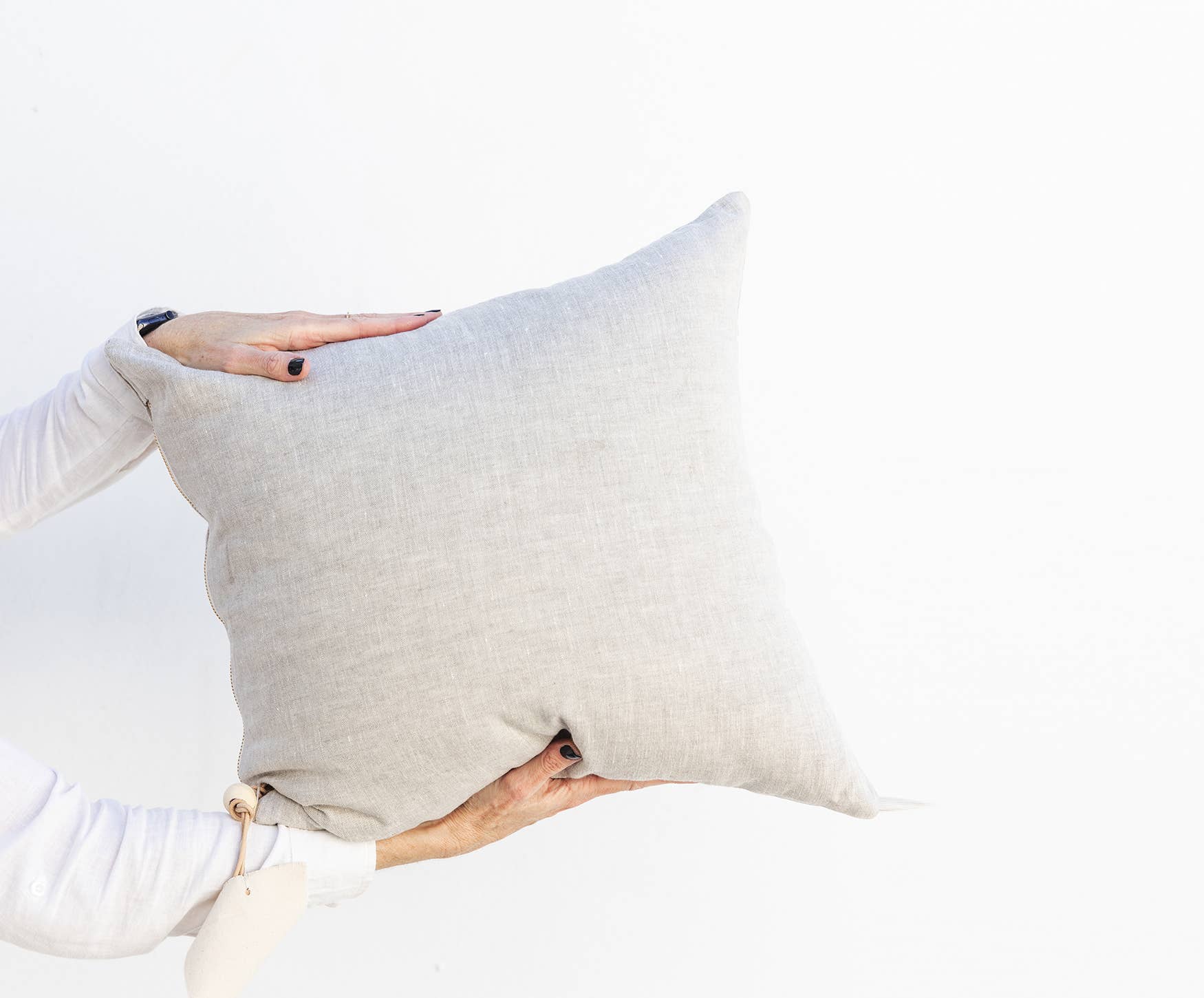 Celina Mancurti, LLC - Wholesale Throw/Decorative Pillow - Oatmeal Washed Linen Pillow - 3 Sizes6