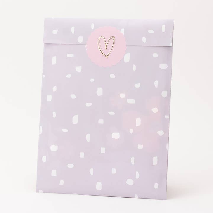 liebevoll verpackt – Großhandel Geschenktüten – Papiertüten Minimalismus, Flieder3