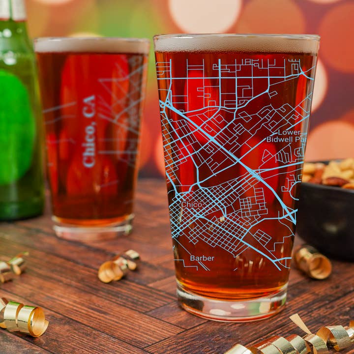 Blue Ridge Mountain Gifts - Vente Verre/chope à bière - Carte en verre de Chico CA - Choisissez parmi plus de 40 couleurs0