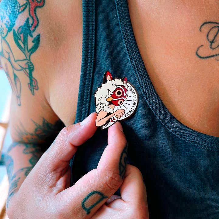 La Barbuda - No U.S. custom fees - Wholesale Lapel Pin/Button - Stay Gold Pin By La Barbuda4