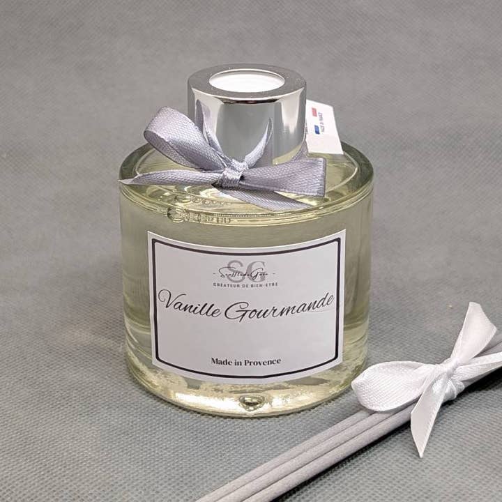 Diffuseur à bâtonnets PREMIUM – Vanille Gourmande | 125 ml pour la vente par Sarl SdG / Souffle de Gaïa