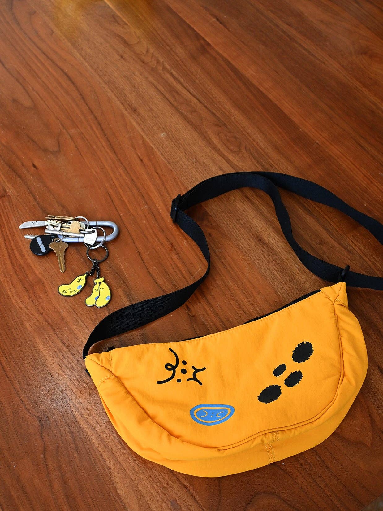 Natali Koromoto - Wholesale Crossbody Bag - Unisex - "Bad-nana" Crescent Bag3