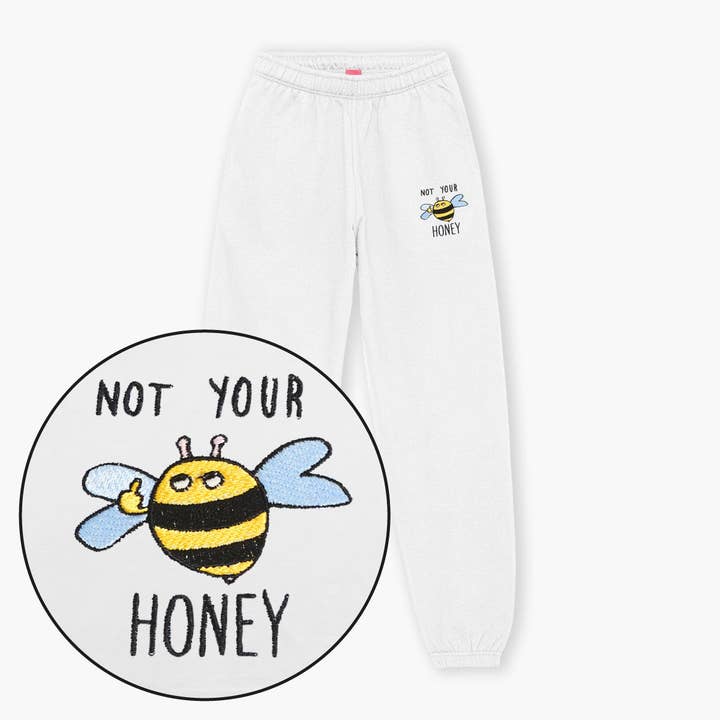 Jogging brodé "Not Your Honey" (Unisexe) pour la vente par SassySpud