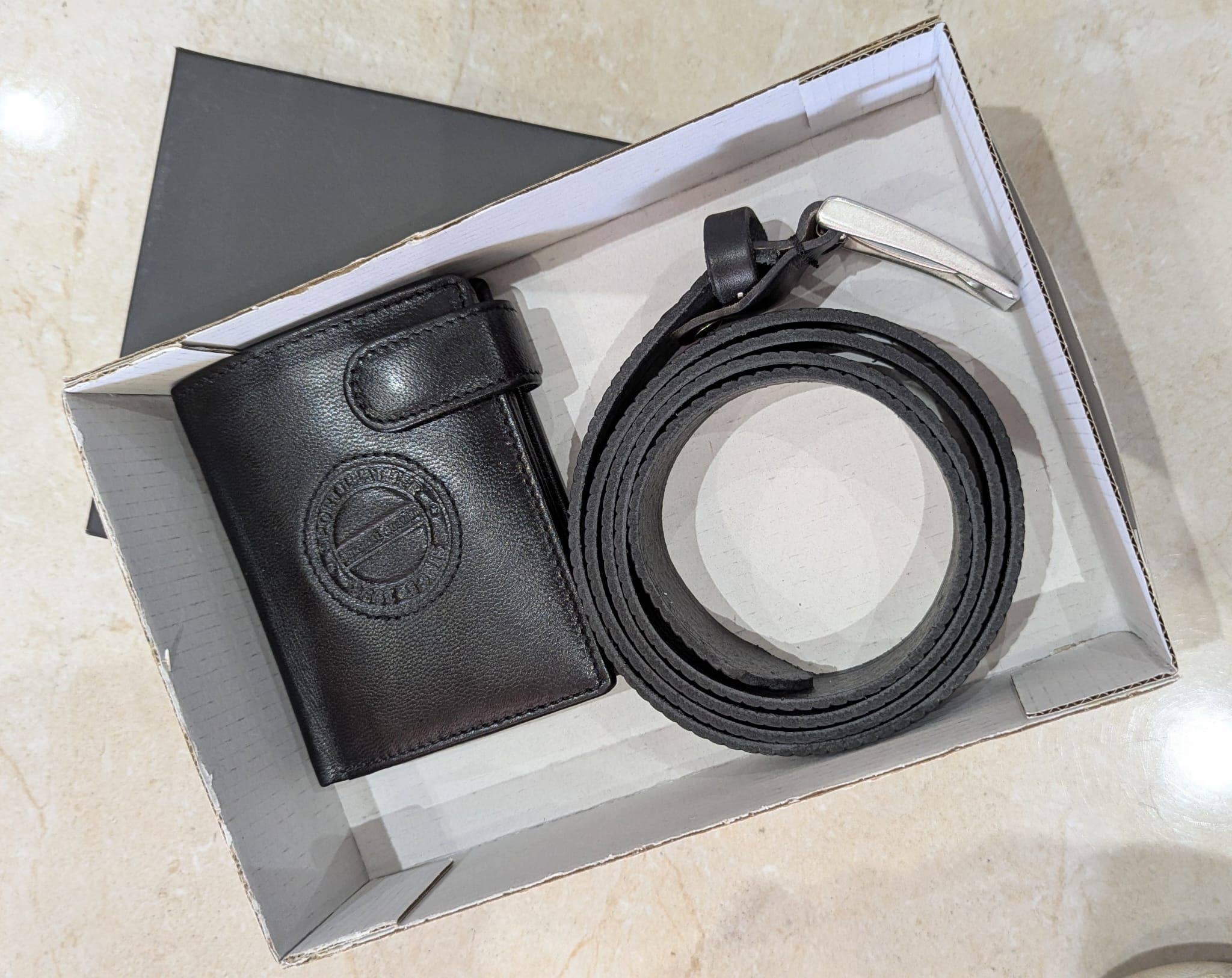 MIA LAROUGE – Engroshandel Tegnebog - Dame – SÆT TASKER MED LÆDERBÆLTER1