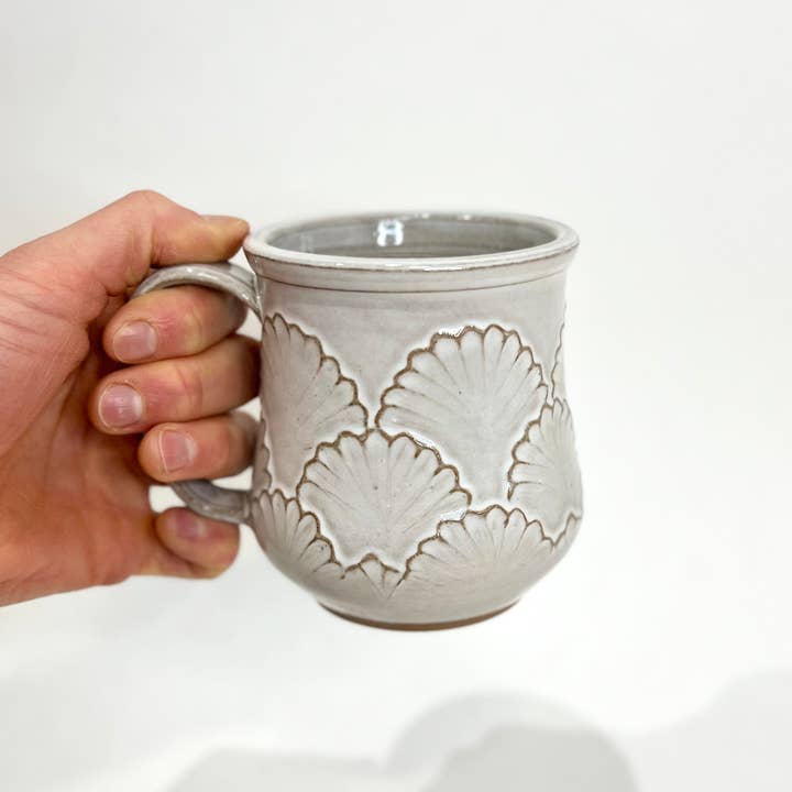 KF Stoneware - Venta al por mayor Taza - Taza de cerámica artesanal con borde festoneado - 530 ml4