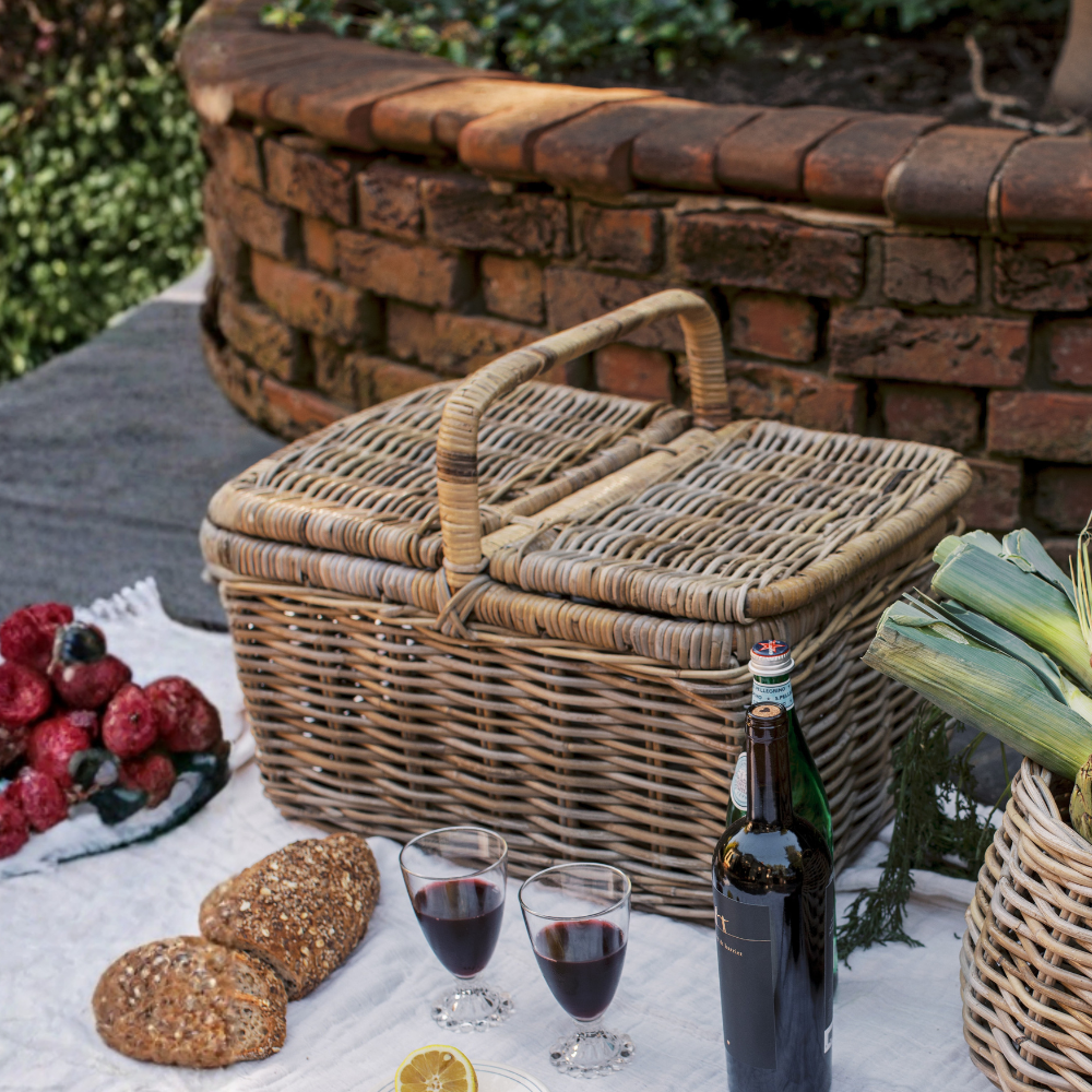 Basketly - Wholesale Picnic Basket - Rattan Picnic Basket0