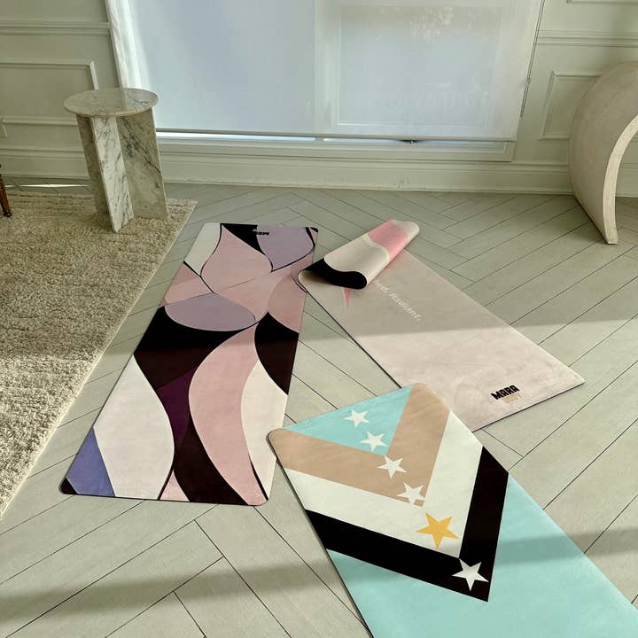 MARA BODY - Yoga Mats, Pilates Reformer Mats & Yoga Towels - Vendita all'ingrosso Tappetini da yoga - Tappetino Yoga in Pelle Scamosciata Vegana Eco-Friendly Antiscivolo con Stampa Astratta14