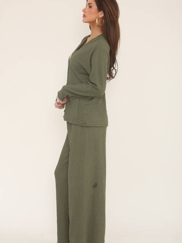 J5FASHION – wholesale Top & pants set (NOT Loungewear) – Women's – CHEESECLOTH LONG SLEEVE GOLD BUTTONED TOP - TROUSERS CO-ORD4